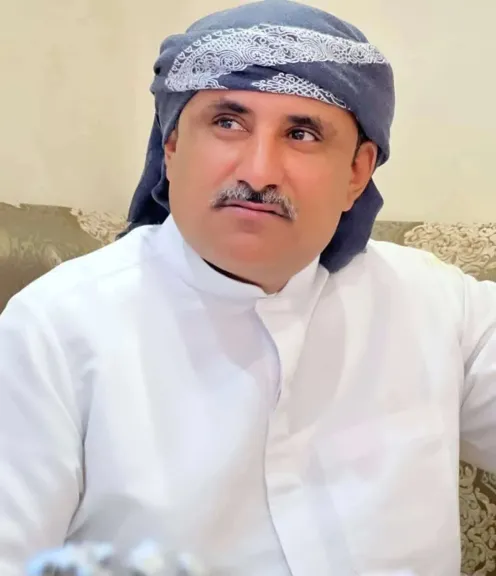 المحكمة المتخصصة بعدن تفرج عن رجل الأعمال عصام هزاع بالضمان لأسباب صحية
